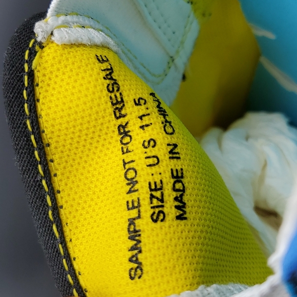 VANS THE SIMPSONS SAMPLE SNEAKERS - Picture 9 of 9